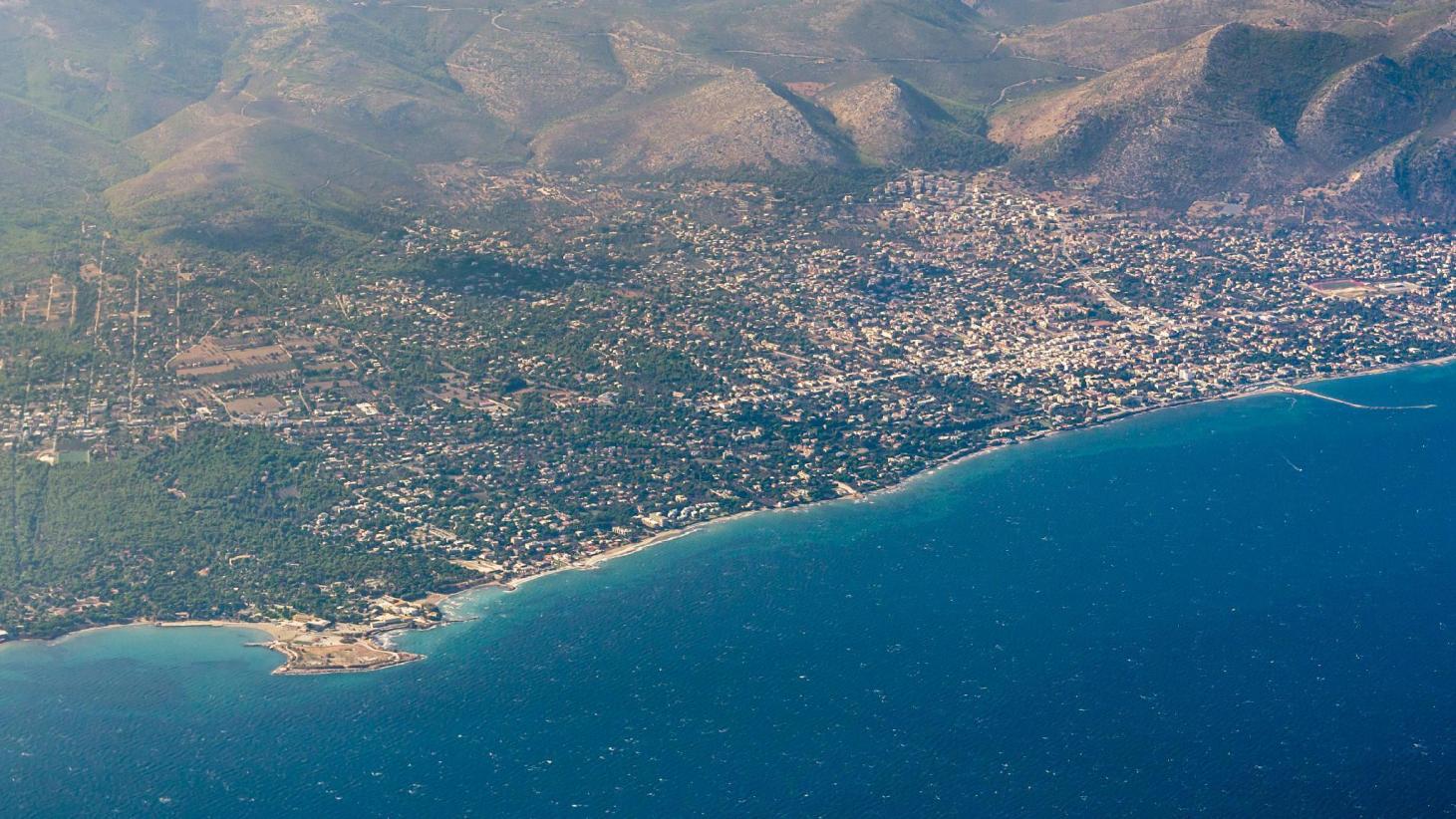 nea-makri